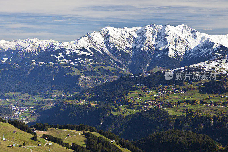 Obersaxen, Ilanz和Signina集团